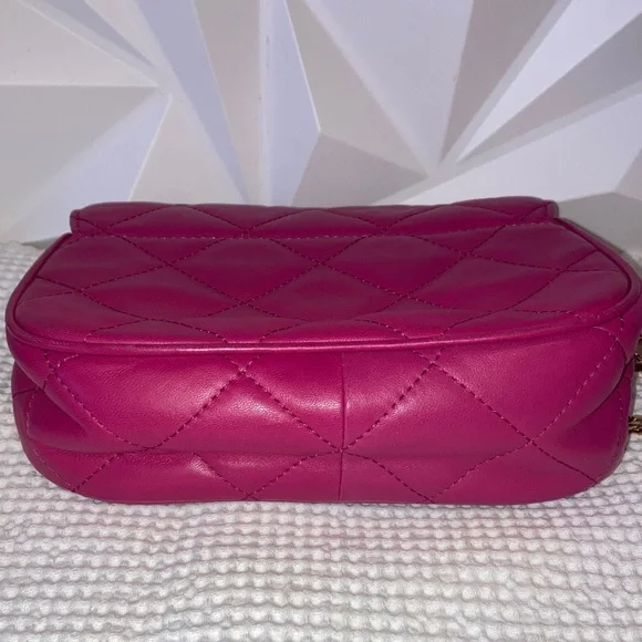 Michael Kors Sloan pink/raspberry soft leather quilted Crossbody purse bag - Picture 7 of 10